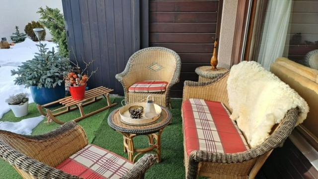 Super OFFRE à Viva Crans Montana - Appartement 2 Chambres avec Balcon et Terrasse - 19