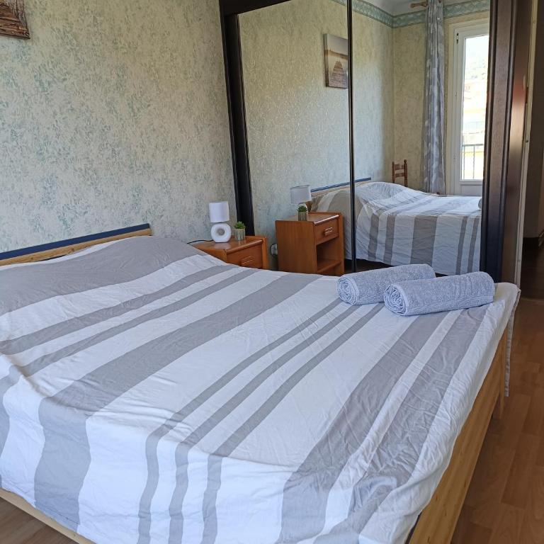 Appartement 2 Chambres avec Balcon, Garage et Parking - Proche des Thermes - Apartamento de 2 dormitorios - 13