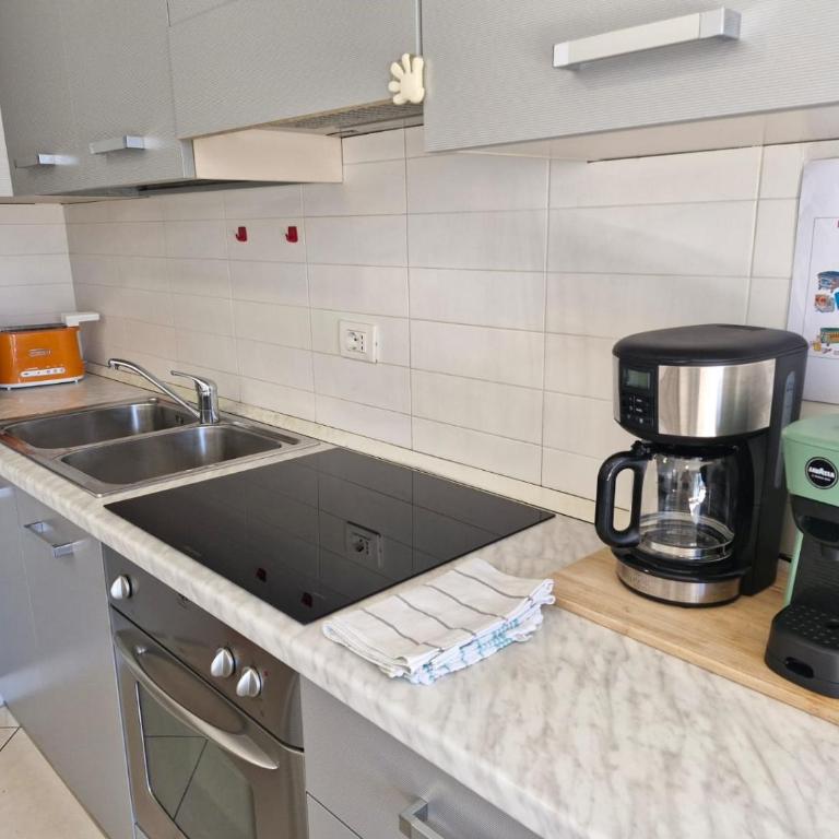 Apartment Gardasee 2 - Holiday Home Garda Trentino - Appartamento - 11