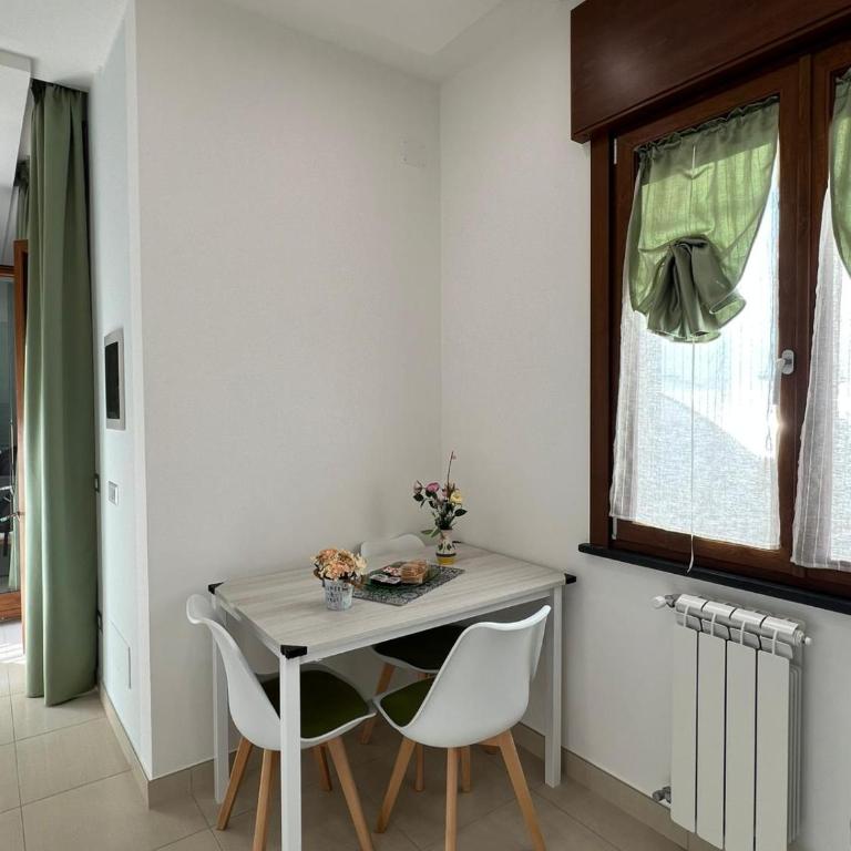 MIRO'S Casa Vacanze Pompei - One-Bedroom Apartment with Balcony and Mountain View - 6