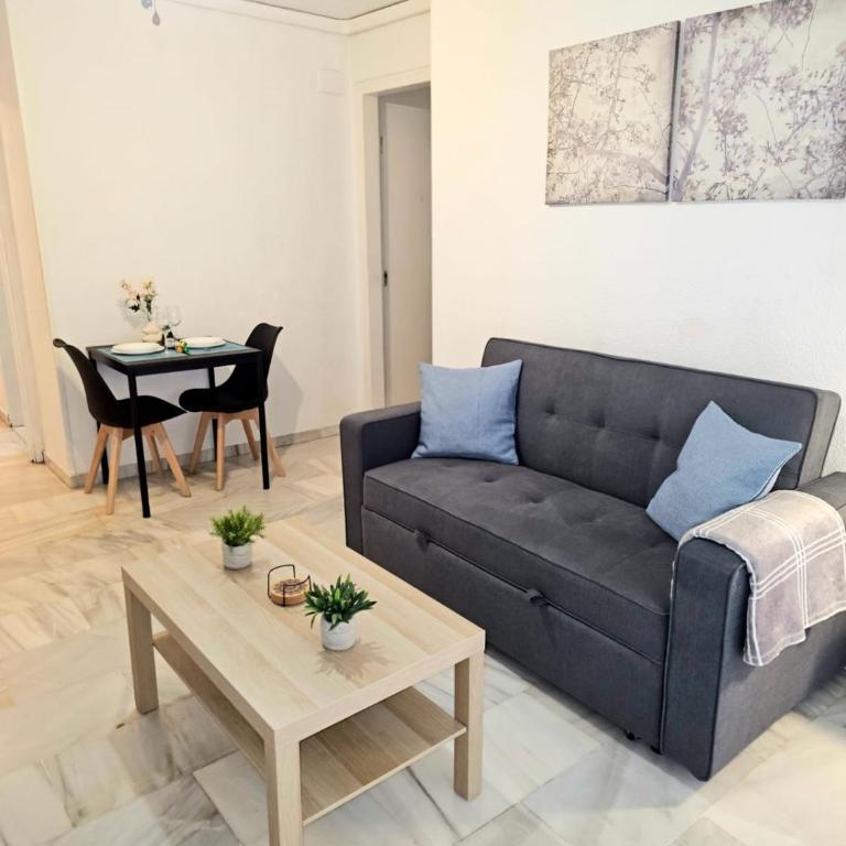 Ideal Holiday Apartment City Center - Apartamento - 1