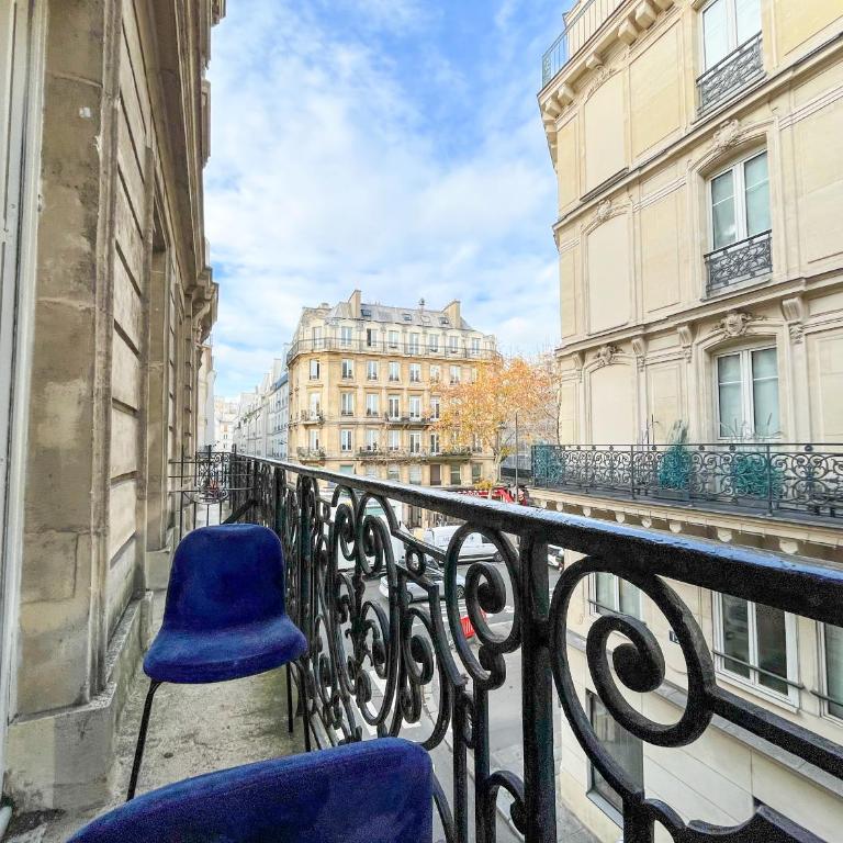 Urban Flat 61 - Pretty 3 Bedrooms in Center of Paris - Apartamento - 48