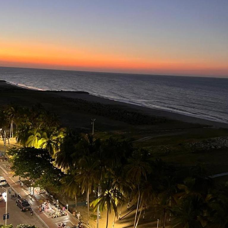 Riohacha amplio e iluminado apartamento en la mejor zona muy seguro balcón al MAR - Apartamento de 2 dormitorios - 6
