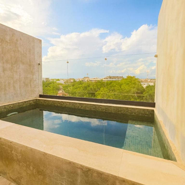 Penthouse with private Pool, Balcony & padel - Estudio Deluxe con cama grande - 1