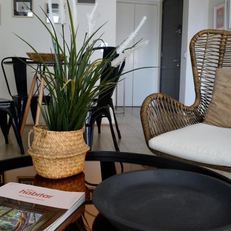 Increible ubicación en Las Condes - Two-Bedroom Apartment - 8