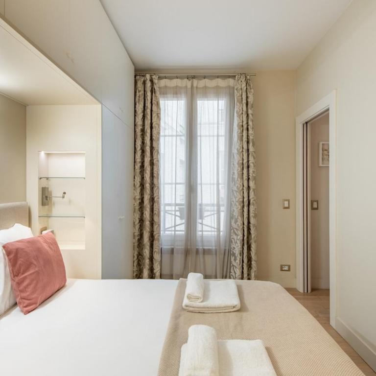 Elegant Parisian Stay - Steps to Opéra, Lafayette & Dining - Appartement 1 Chambre Deluxe - 10
