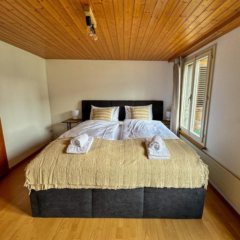 City Center Apartment 1 - Three-Bedroom Apartment - 9