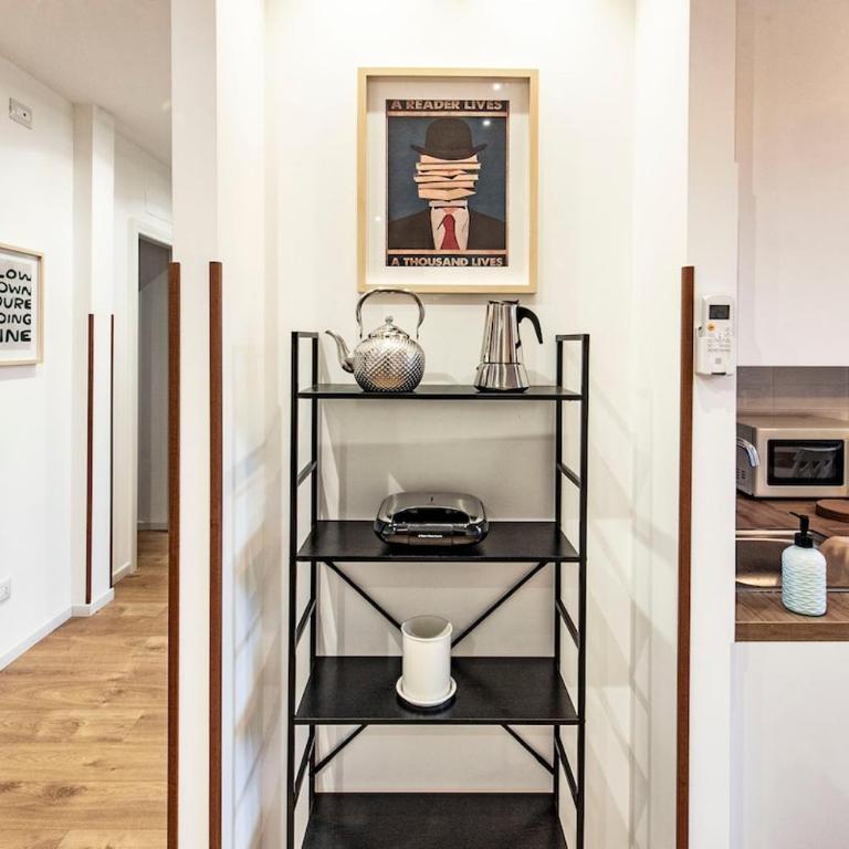 Good Vibes 3BDR at the Vatican - Appartamento con 3 Camere da Letto e con Balcone - 33