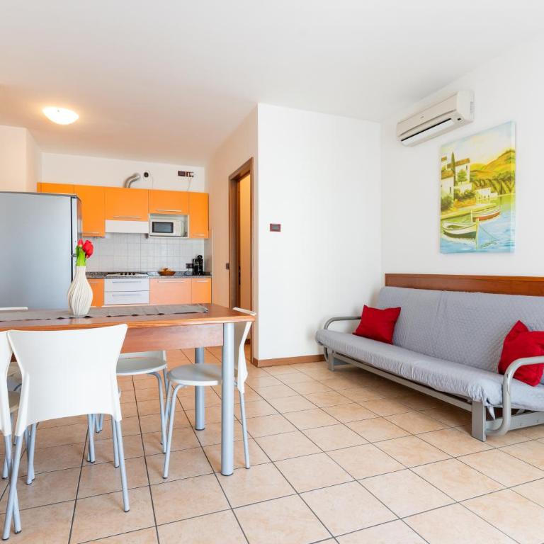Farnie Lido Altanea - Appartamento con 2 Camere da Letto e Balcone - 7