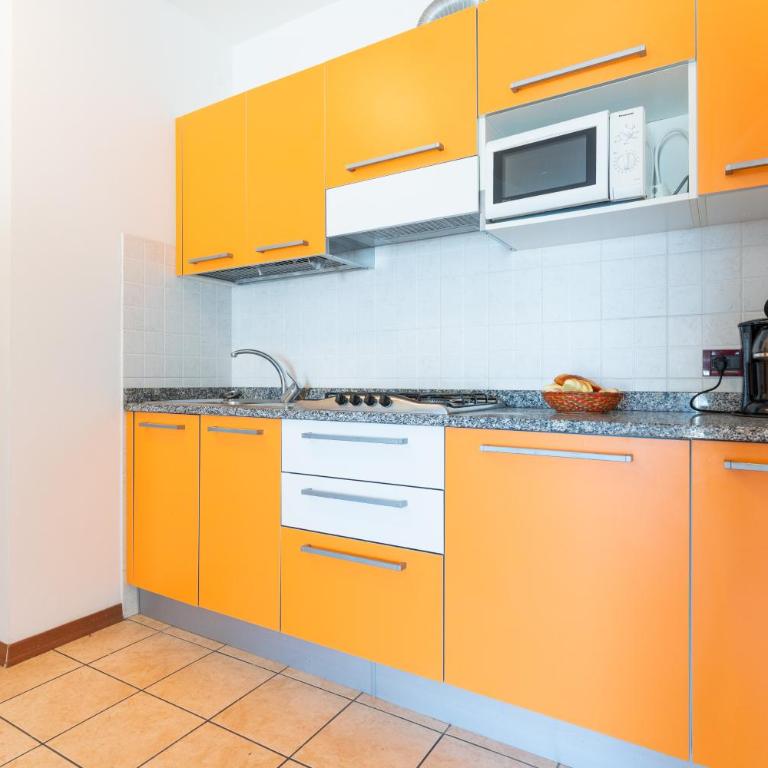 Farnie Lido Altanea - Appartamento con 2 Camere da Letto e Balcone - 2