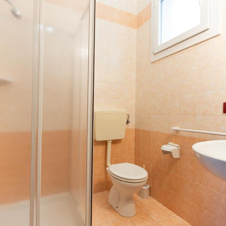 Farnie Lido Altanea - Appartamento su 2 Livelli con 2 Camere da Letto e Terrazza - 5
