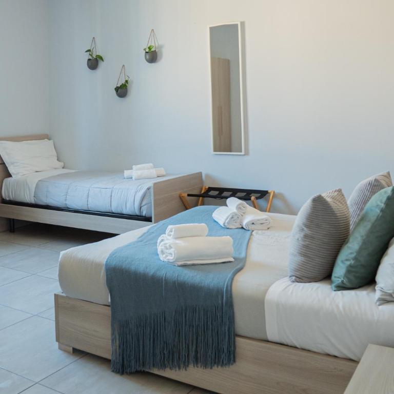MADE in BO - Rooms - Camera Tripla Deluxe - 1