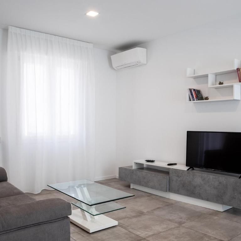 The Rooftop - Penthouse Apartment - 28