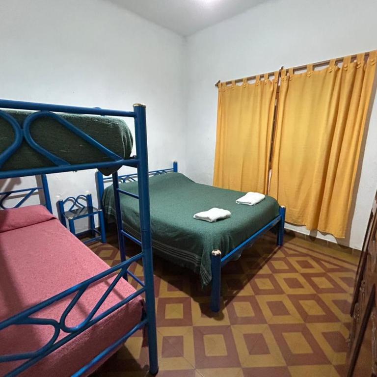 casa para 10-12 en la montaña, pileta, viñedo y naturaleza - Four-Bedroom House - 19