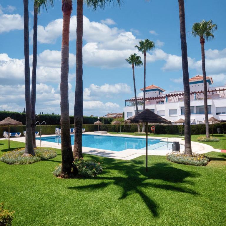 Family Fairways I Spacious 4-Bedroom Townhouse Near Beach & Golf, Estepona - Casa de 4 dormitorios - 6
