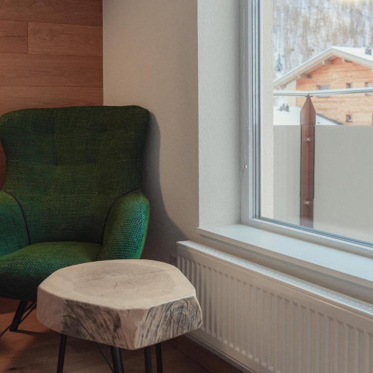Black Summit Samnaun Boutique Hotel - Economy Doppelzimmer - 8