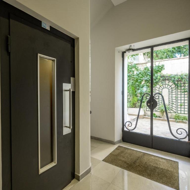 Spacieux et Lumineux Proche Gare et Palais des Festivals - BENAKEY - Appartement - 13