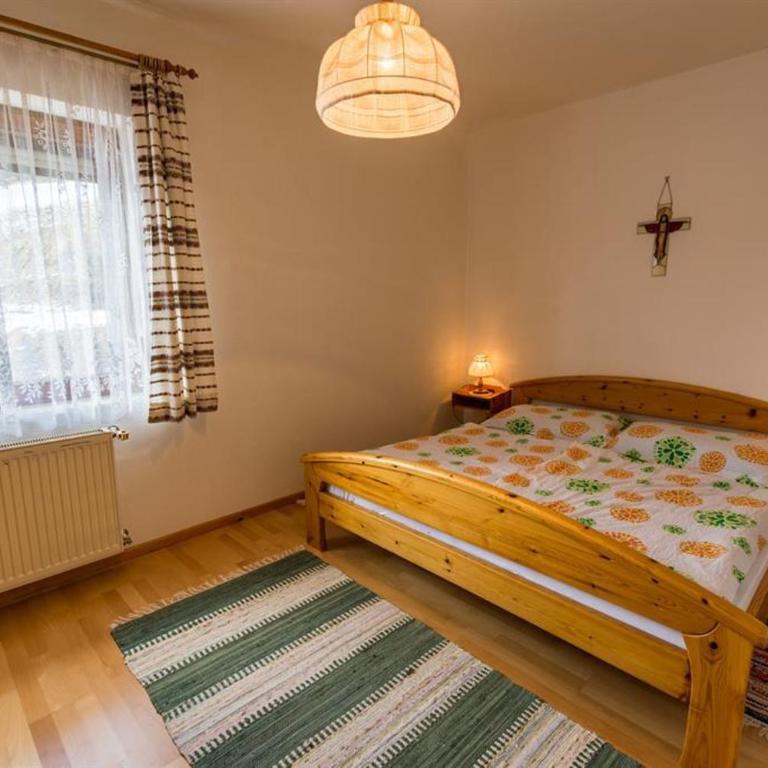 Johannes Gusterer - Three-Bedroom Apartment with Bathroom - 6