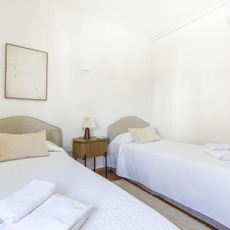 Villa Los Tamarindos - Stunning Villa with Private Pool & Outside Space- LUAL - Villa con piscina privada - 6