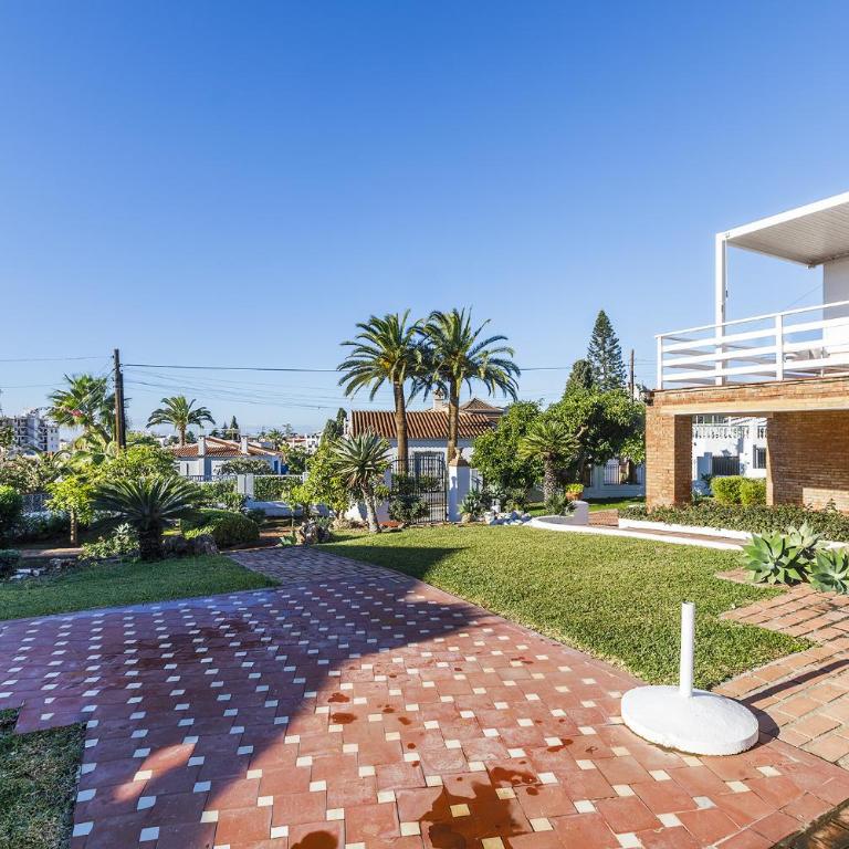 Villa Los Tamarindos - Stunning Villa with Private Pool & Outside Space- LUAL - Villa con piscina privada - 13