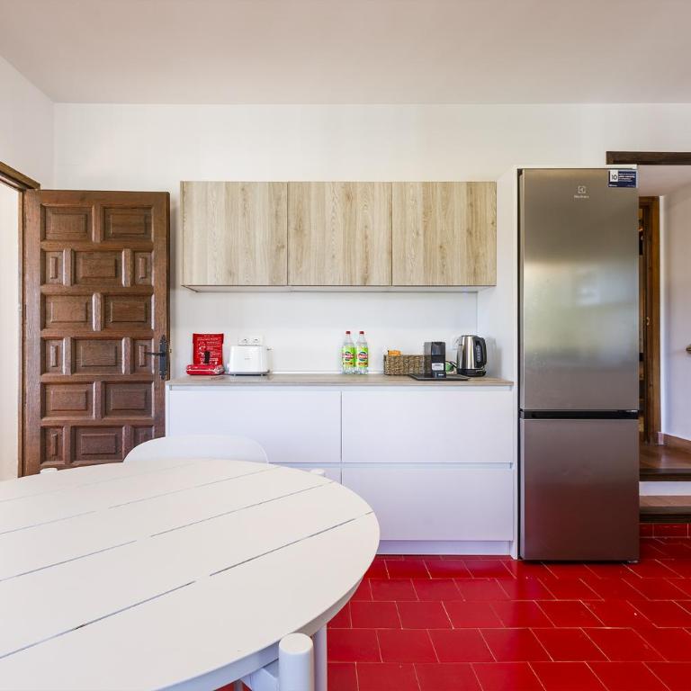 Villa Los Tamarindos - Stunning Villa with Private Pool & Outside Space- LUAL - Villa con piscina privada - 17