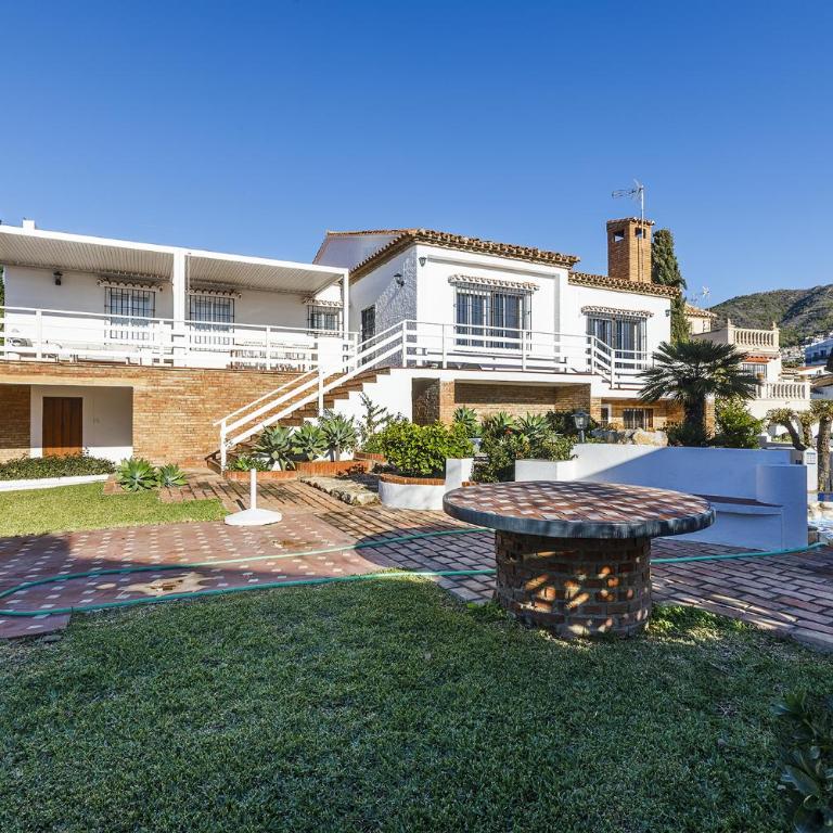 Villa Los Tamarindos - Stunning Villa with Private Pool & Outside Space- LUAL - Villa con piscina privada - 19