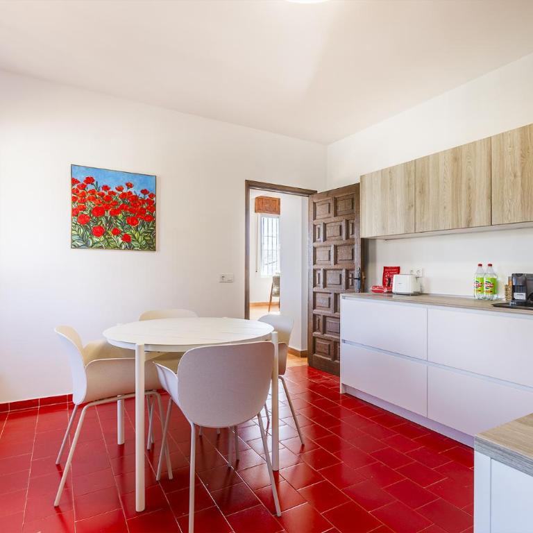 Villa Los Tamarindos - Stunning Villa with Private Pool & Outside Space- LUAL - Villa con piscina privada - 38
