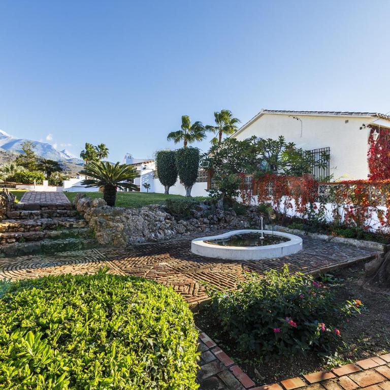 Villa Los Tamarindos - Stunning Villa with Private Pool & Outside Space- LUAL - Villa con piscina privada - 54