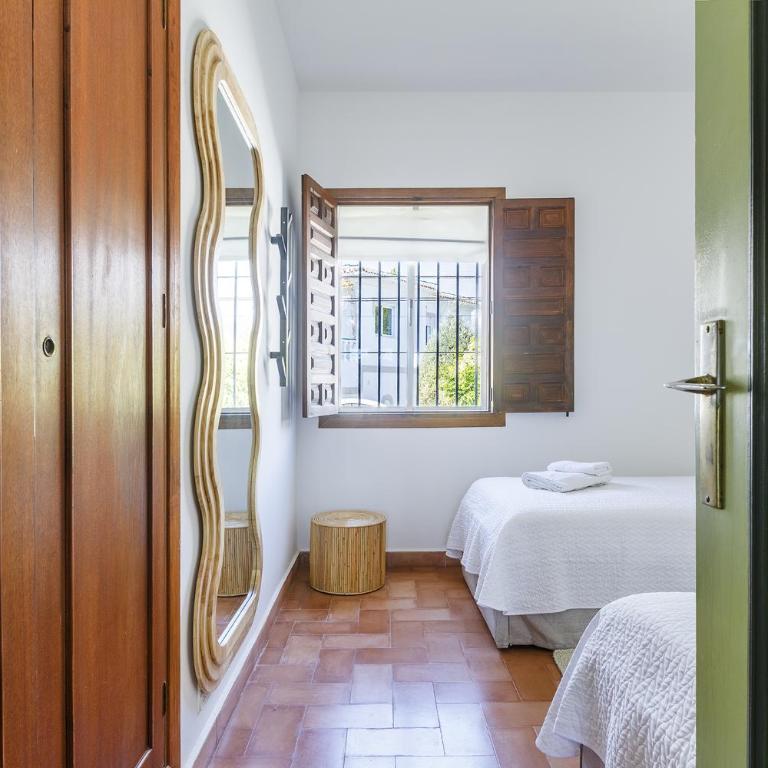 Villa Los Tamarindos - Stunning Villa with Private Pool & Outside Space- LUAL - Villa con piscina privada - 63