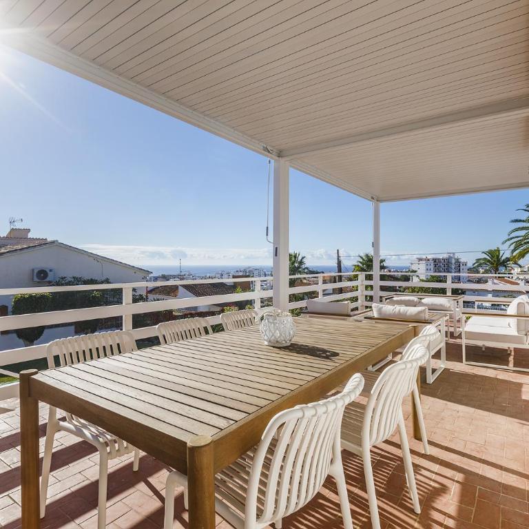 Villa Los Tamarindos - Stunning Villa with Private Pool & Outside Space- LUAL - Villa con piscina privada - 89