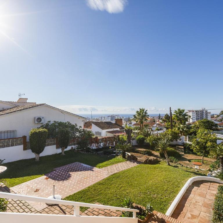 Villa Los Tamarindos - Stunning Villa with Private Pool & Outside Space- LUAL - Villa con piscina privada - 95