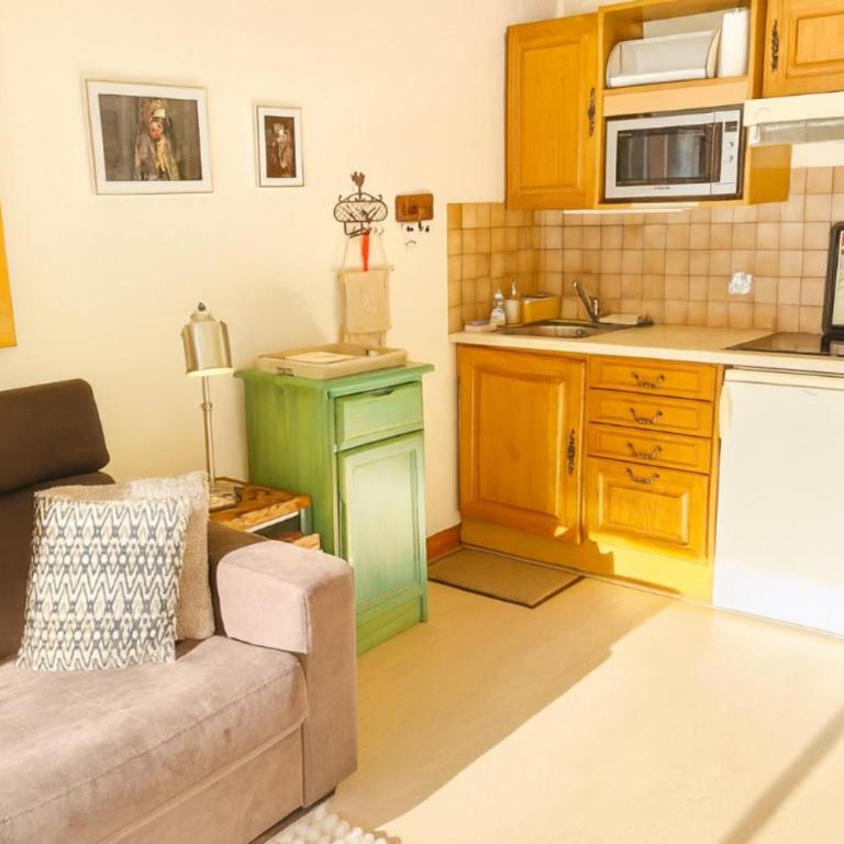 Small Family Apartment Mont Blanc View - Apartment - 3