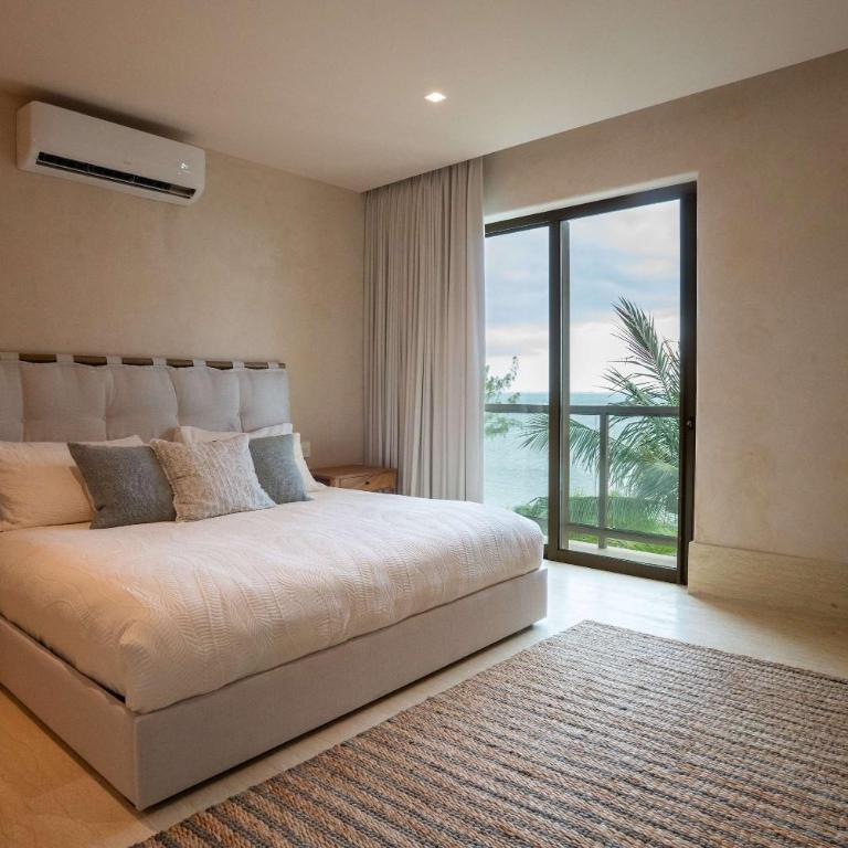 Beachfront Family Retreat - Peace & Comfort - Apartment - 22