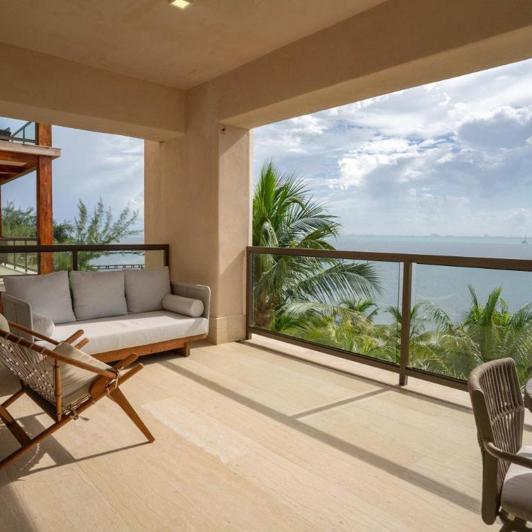 Beachfront Family Retreat - Peace & Comfort - Apartment - 5