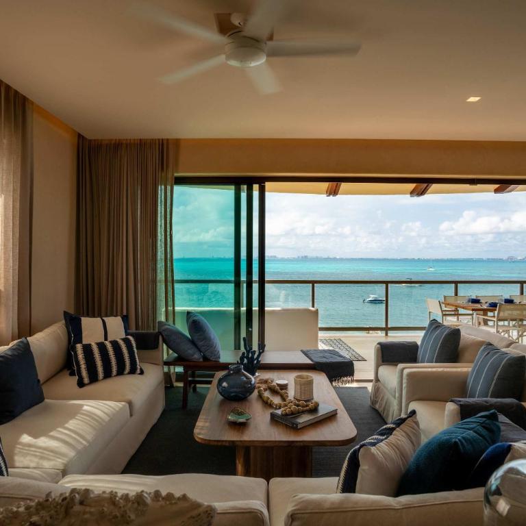 4BR Luxury Beachfront Apt w/ Heated Pool - Apartment - 14