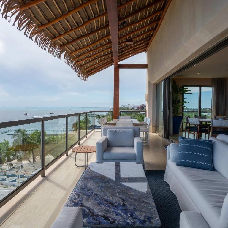 4BR Luxury Beachfront Apt w/ Heated Pool - Apartment - 13