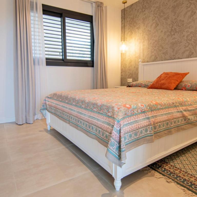 Mara's Apartments Higuerón West - Suncoast Comfort - Apartamento de 2 dormitorios con balcón y terraza - 18