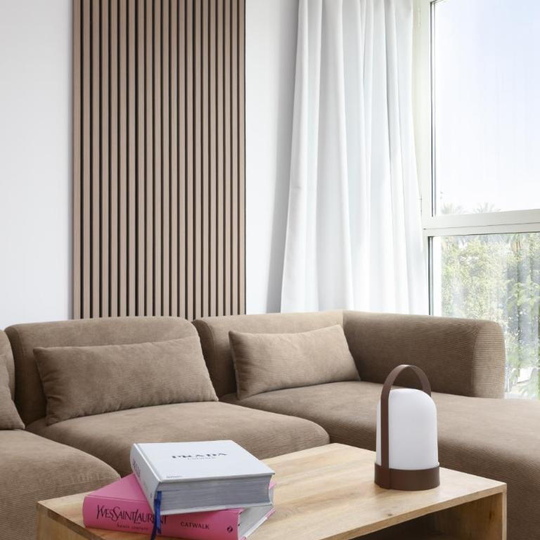 ApartUP Port Marina Azura - Three-Bedroom Deluxe Apartment - 10