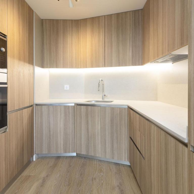 ApartUP Port Marina Azura - Three-Bedroom Deluxe Apartment - 20