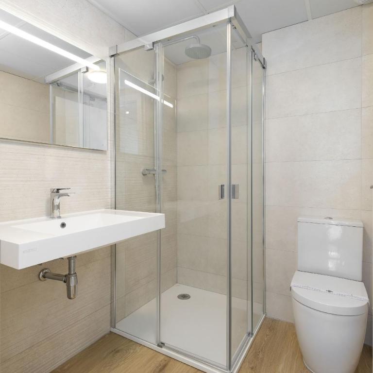 ApartUP Port Marina Azura - Three-Bedroom Deluxe Apartment - 30