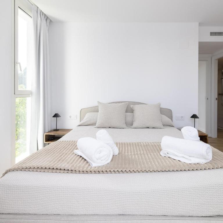 ApartUP Port Marina Azura - Three-Bedroom Deluxe Apartment - 35