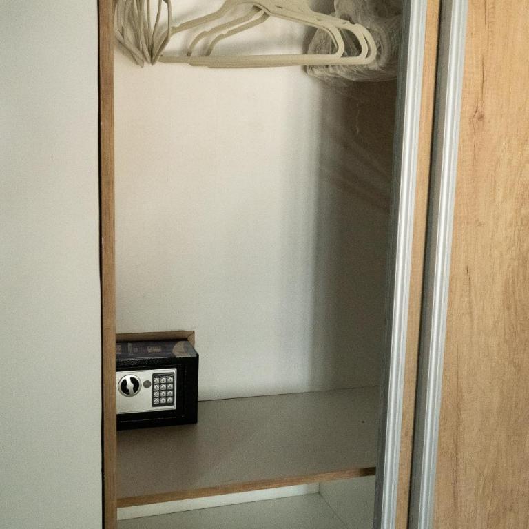 Grin Apartments - One-Bedroom Apartment - 2
