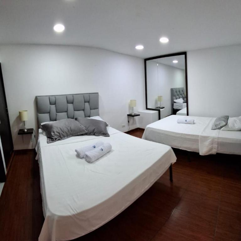 Brumas de Chipre Alojamiento - Habitación Familiar con baño privado - 1