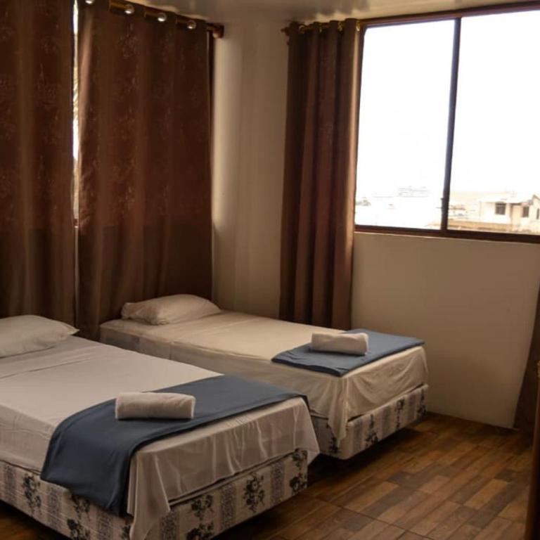 Akasha Galápagos - Quadruple Room with Sea View - 1
