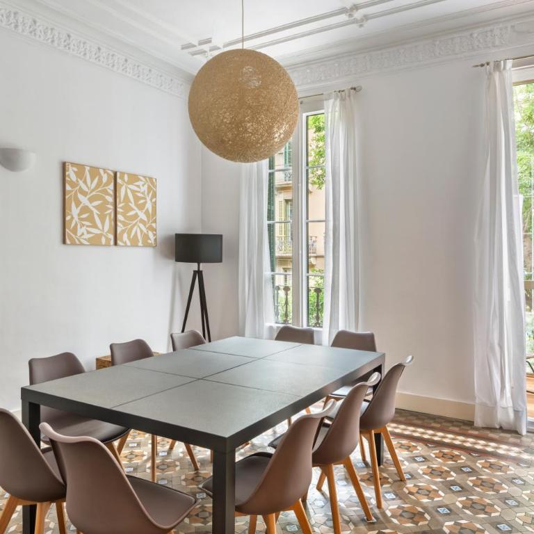 Aspasios Urquinaona Apartments - Five-Bedroom Apartment - 14