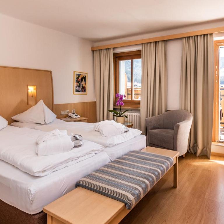 Hotel Post - Olang - Camera Matrimoniale Comfort con Balcone - 1