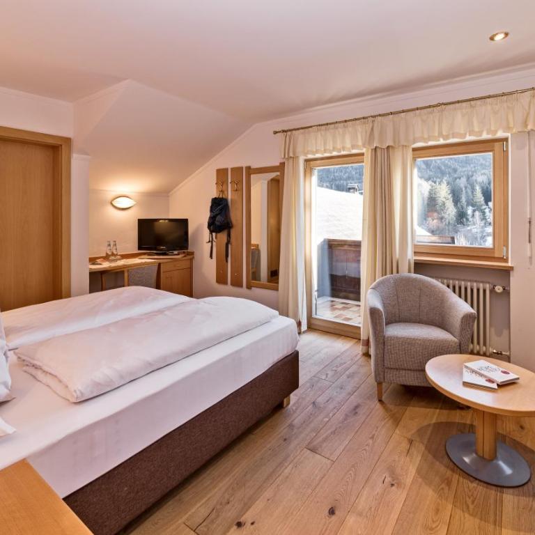 Hotel Post - Olang - Camera Matrimoniale Comfort con Balcone - 3
