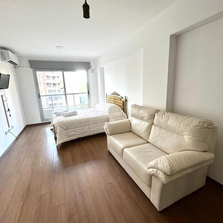 Moderno monoambiente - One-Bedroom House - 3