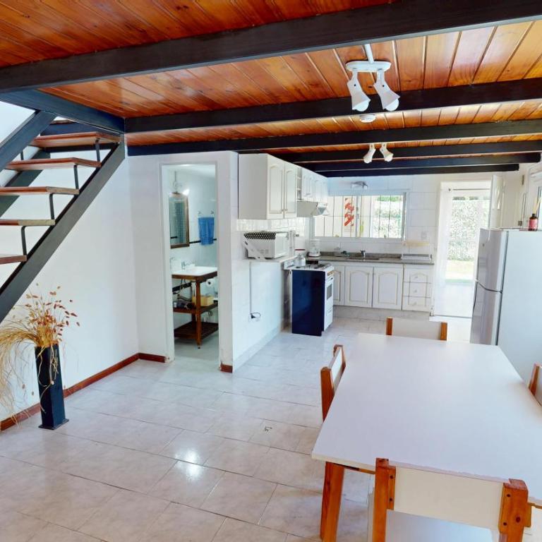 Casa Tipo Loft- Tigre Centro Con Jardin, Parrilla Y Pileta de Lona Grande 4 Personas - Casa - 20