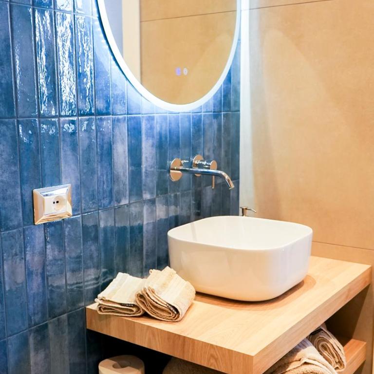 Palazzo Cettina Sul Mare - Appartamento con 1 Camera da Letto, Balcone e Vista Mare - 16